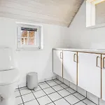 6 Bedroom Beautiful In * Romo