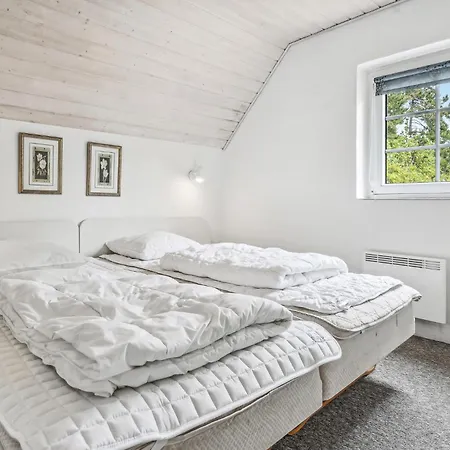 度假居 6 Bedroom Beautiful In *