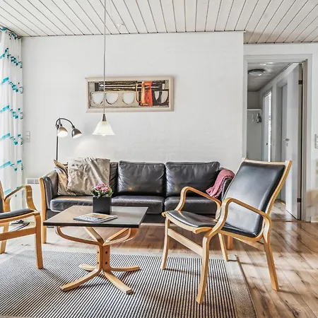 Feriehus 6 Bedroom Beautiful In *