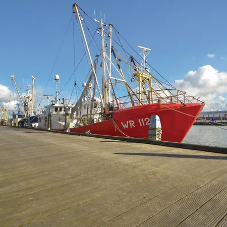 6 Bedroom Beautiful In * Romo