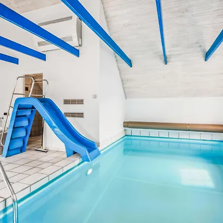 6 Bedroom Beautiful In Romo